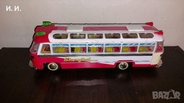 Ламаринен автобус , снимка 1 - Колекции - 46135450