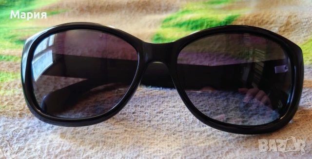 Дамски слънчеви очила (с калъф), снимка 2 - Слънчеви и диоптрични очила - 50592720