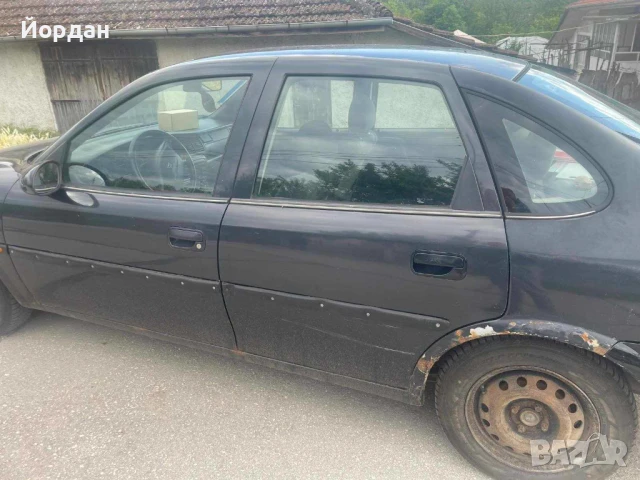  Продавам  за части Opel Vectra 1.6 75к.с. моно инжекция, снимка 4 - Автомобили и джипове - 50688546