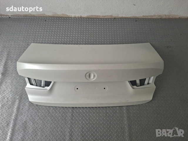 Като Нов Оригинален Заден Капак Багажник BMW G20 Бял, БМВ Г20, снимка 2 - Части - 54108618