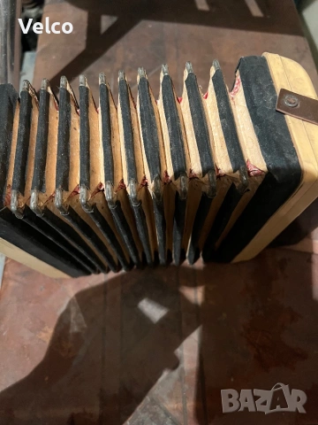 малак акордеон или хармоника, снимка 4 - Антикварни и старинни предмети - 53560461