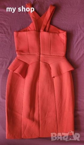 Червена дамска рокля с интересен дизайн,размер С М 