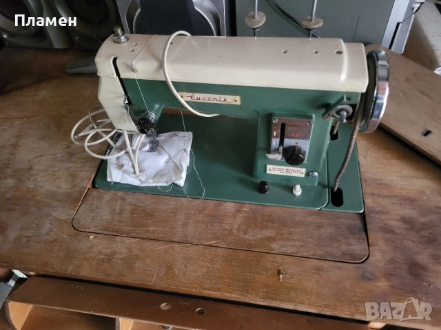 продавам три броя шевни машини, снимка 4 - Шевни машини - 52183045