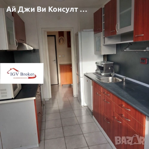 Тристаен апартамент в жк Белите брези, снимка 3 - Апартаменти - 53046377