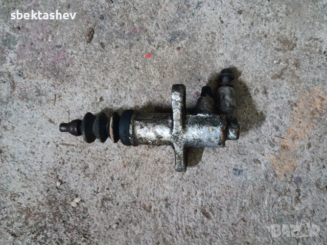долна помпа за съединител за опел фронтера 