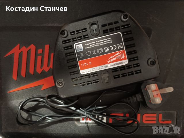 Зарядно за Milwaukee M12 батерии - 12волта, снимка 3 - Други инструменти - 45398919