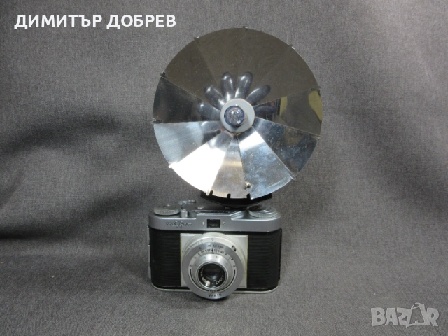 СТАР РЕТРО ФОТОАПАРАТ WIRGIN EDIXA СЪС СВЕТКАВИЦА