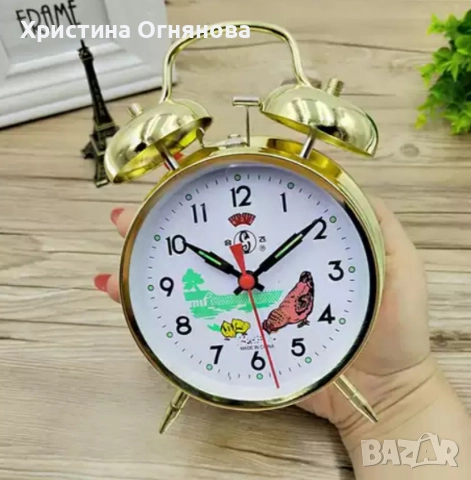 Класически ретро механичен будилник, снимка 2 - Антикварни и старинни предмети - 52685063