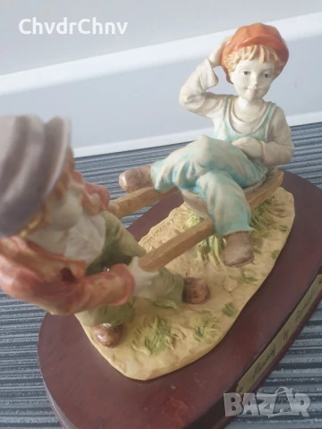 Leonardo Collection MISCHIEF 20см/ЛЕОНАРДО английска фигура на деца/полирезин статуетка, снимка 2 - Статуетки - 46734267