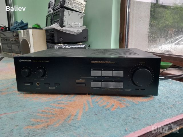 PIONEER A-331 STEREO AMPLIFIER 