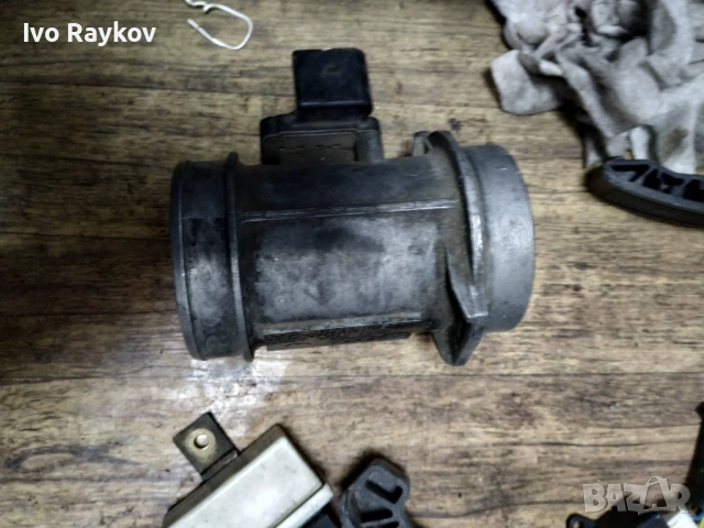 Дебитомер хитачи за Ауди А4 2003г 2.5куатро 180к.с , 059906461D , снимка 6 - Части - 52422756