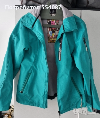 Ново дамско яке 