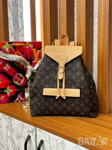 раници louis vuitton , снимка 2 - Раници - 49249660