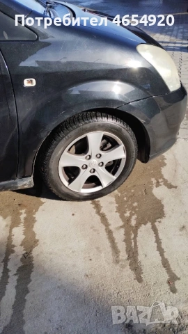 Toyota Corolla verso, снимка 2 - Автомобили и джипове - 53643310