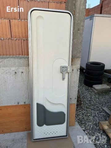 Оригинална алуминиева врата за Кемпер  Чисто нови (Имам налични още бройки), снимка 8 - Къмпинг мебели - 47741672