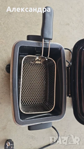 Хрупкаво удоволствие без бъркотия – Фритюрник Arian D-F.AR-06, снимка 6 - Фритюрници - 51315241