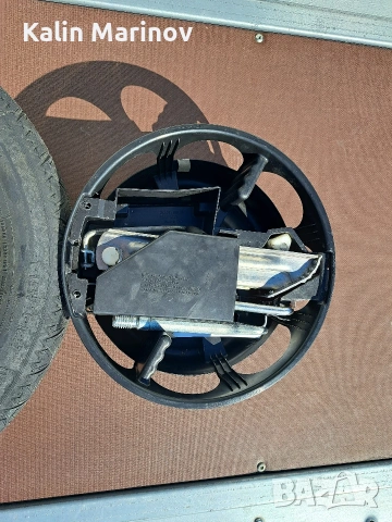 резервна гума патерица за мерцедес Е класа W212, снимка 3 - Гуми и джанти - 53768921