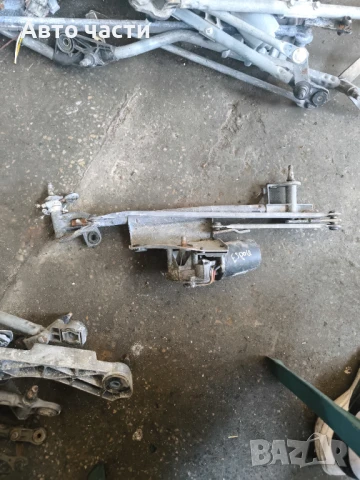 Renault Espace, II 1991.03 - 1996.12 моторче за предна чистачка - ПРЕДНО 53545202