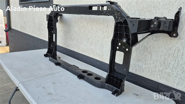 Скоба за преден панел Kia Sportage година 2016 2017 2018 2019 2020 2021 код 64110F1000, 64110-F1000, снимка 5 - Аксесоари и консумативи - 50763313