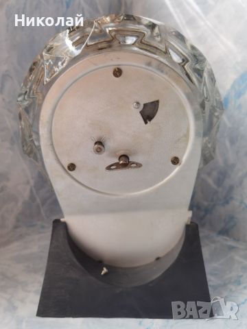 Съветски настолен часовник Маяк , снимка 6 - Антикварни и старинни предмети - 46055680
