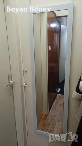 Огледало с рамка