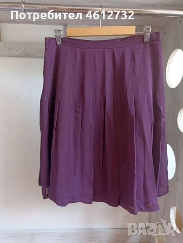 Оригинална пола Burberry, снимка 2 - Поли - 53605590