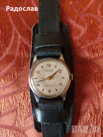 стар механичен часовник Москва , снимка 2 - Мъжки - 53981507