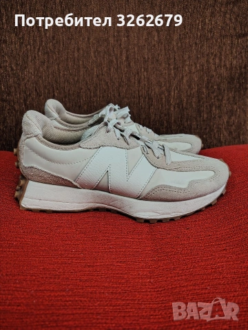 New Balance 327 оригинални размер 40 , снимка 2 - Маратонки - 53810610