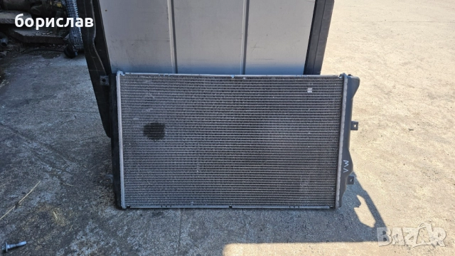 Воден радиатор за Фолксваген голф 5, снимка 2 - Части - 51684673