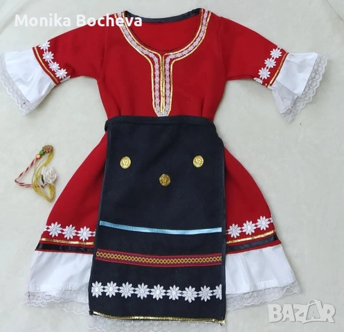 Детски сукмани и бродирани носии по случай предстоящите ни празници