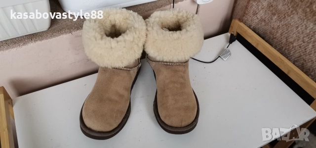 Апрески Ugg Оригинални!! , снимка 4 - Дамски апрески - 52876437
