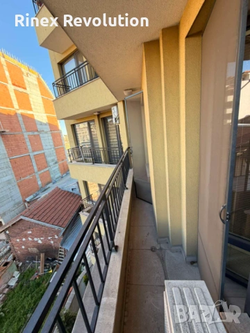 Тристаен апартамент под наем в Центъра, снимка 4 - Апартаменти - 54113689