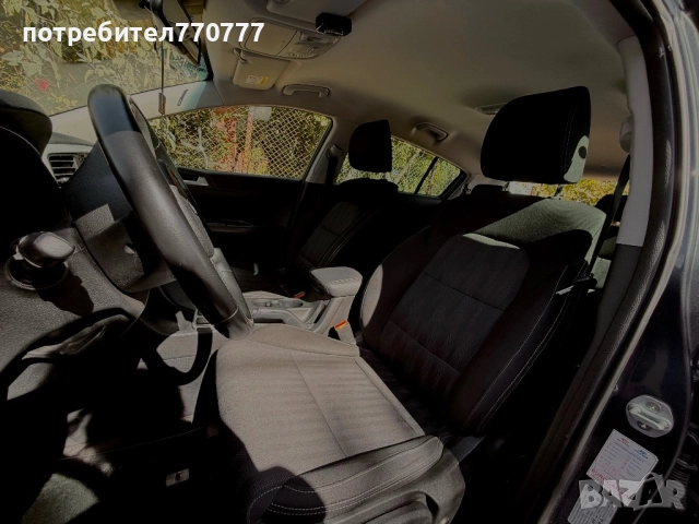 Kia sportage 1.6 116к.с 2019, снимка 12 - Автомобили и джипове - 51798536