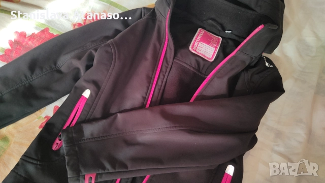 Софтшел яке р.140, снимка 5 - Детски якета и елеци - 52209228