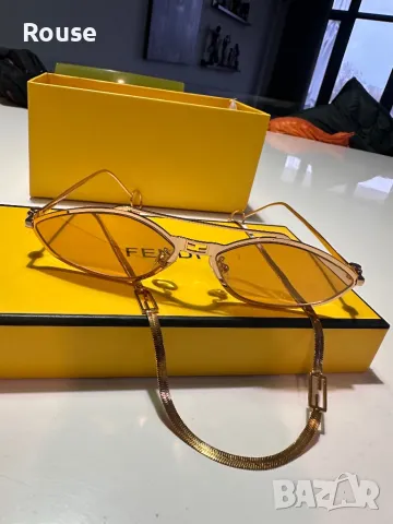 Слънчеви очила Fendi, снимка 4 - Слънчеви и диоптрични очила - 50228309