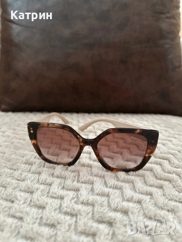 Слънчеви очила PRADA