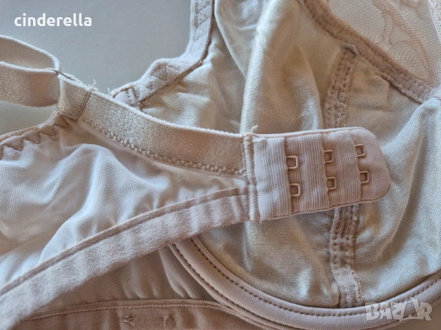 Сутиен 75D, бежов, дантела, с банел Chantelle, снимка 8 - Бельо - 53921583