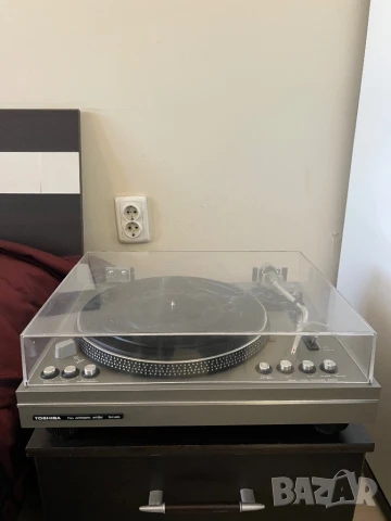Toshiba SR-F430 Рядък модел на марката,работи безупречно,директ драйв., снимка 1