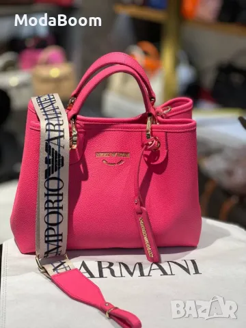 Emporio Armani дамски чанти Различни цветове , снимка 1 - Чанти - 48945984