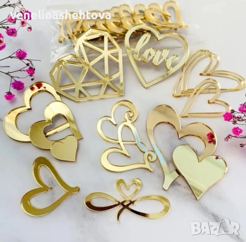 Комплект сърца Love акрилни топери за декорация на торта мъфини 