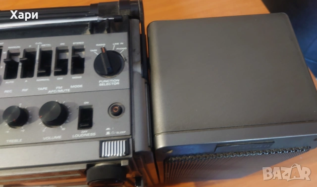 Радио касетофон /Ghettoblaster/Hitachi TRK-9140E, снимка 7 - Радиокасетофони, транзистори - 53387149