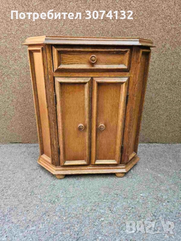 Конзолен шкаф в стил Рустик