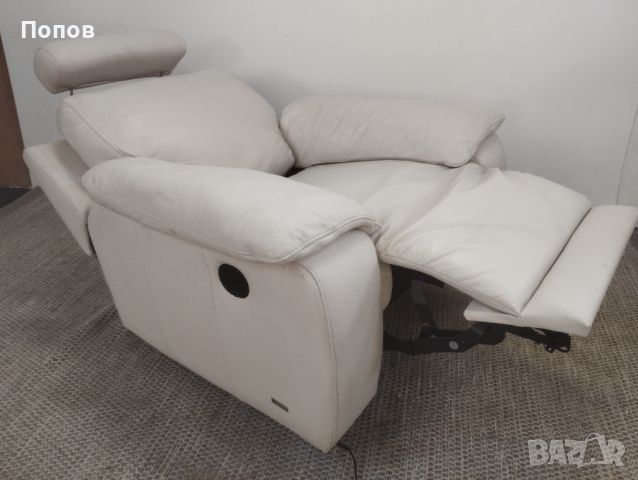  Италианско Дизайнерско електрическо релакс кресло, снимка 1 - Дивани и мека мебел - 46419154