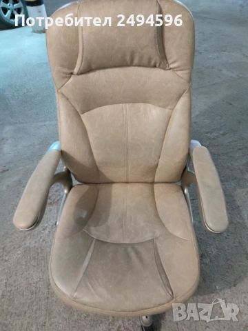 Продавам Ергономичен офис стол