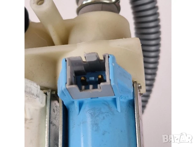 Електромагнитен клапан / Трипътен електровентил пералня Ariston AMD129 EU (80305890905), снимка 3 - Перални - 50745545