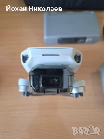 Отличен дрон DJI Mini 2 Fly More Combo - пълен комплект, снимка 4 - Дронове и аксесоари - 54293902