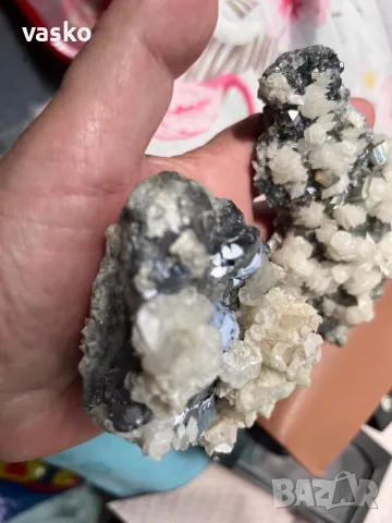 Друзи желязо+пирит+кристал-2 броя, снимка 7 - Други ценни предмети - 50053097