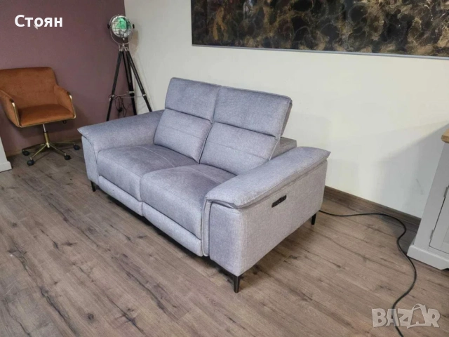 Сив комплект от плат двойка и фотьойл с електрически релакс механизъм, снимка 9 - Дивани и мека мебел - 51955845