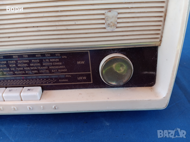 GRUNDIG 88 Лампово радио 1961г, снимка 4 - Радиокасетофони, транзистори - 44937482