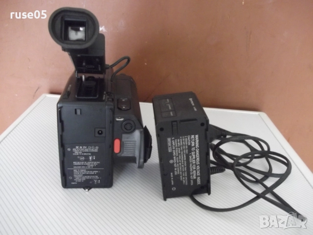 Видеокамера "HITACHI - VM-C30E", снимка 15 - Камери - 51555862